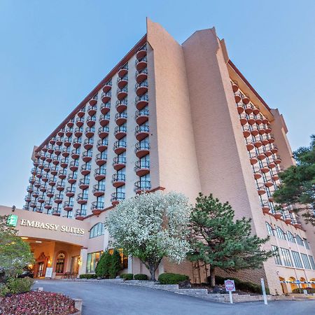 Embassy Suites By Hilton Kansas City Plaza Exterior foto