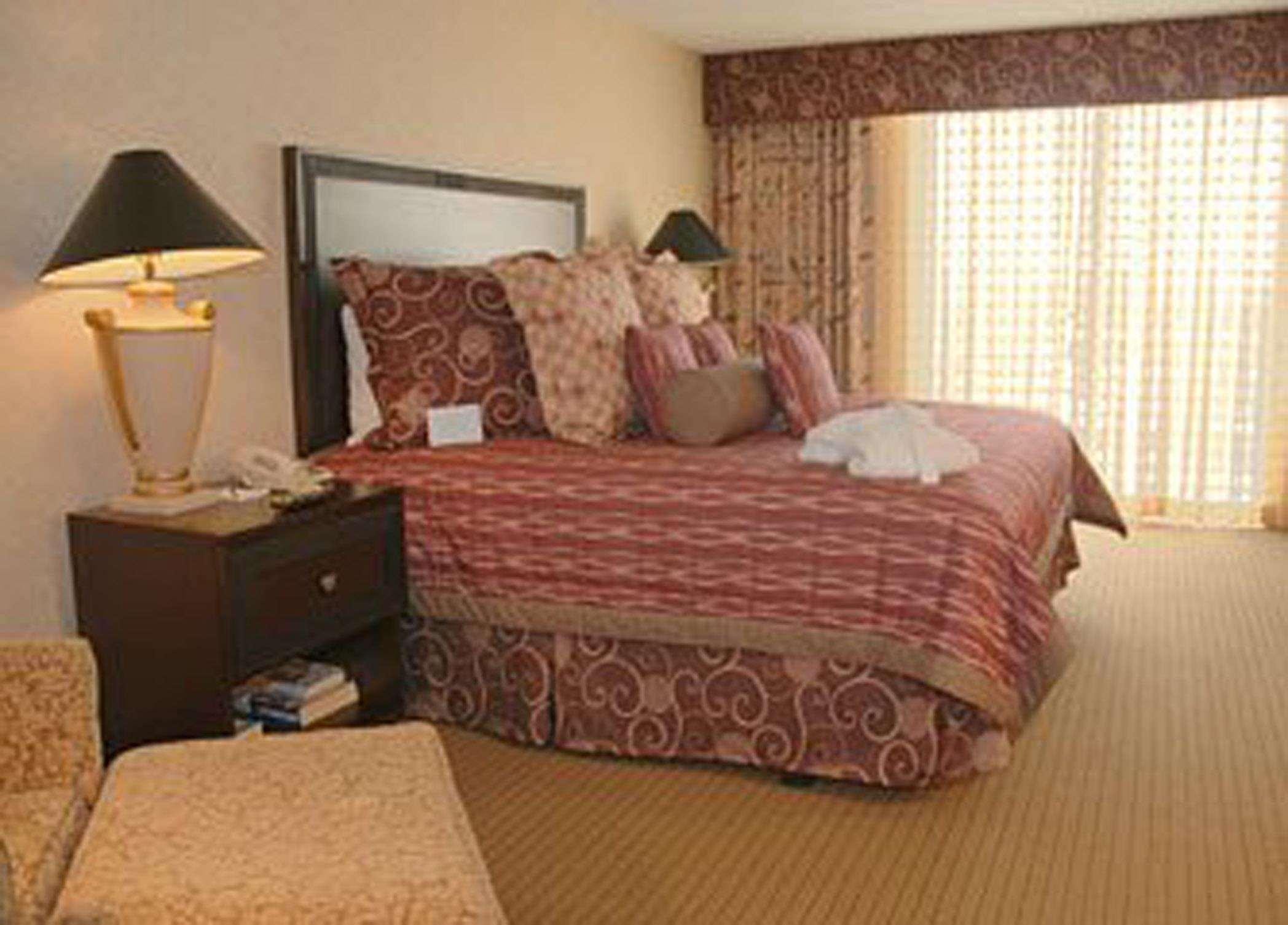 Embassy Suites By Hilton Kansas City Plaza Habitación foto